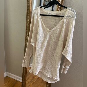 Free People light weight neutral pullover in cream color
